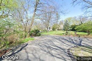 21 Hill Rd, Port Washington, NY 11050