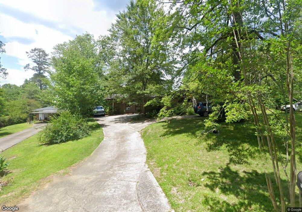 810 Dogwood Cir, Macon, GA 31210 - photo 1