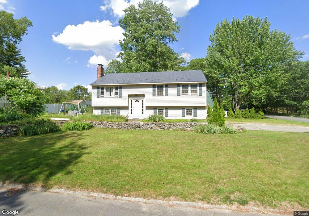 2 Lamplighter Dr, Nashua, NH 03064 - photo 1