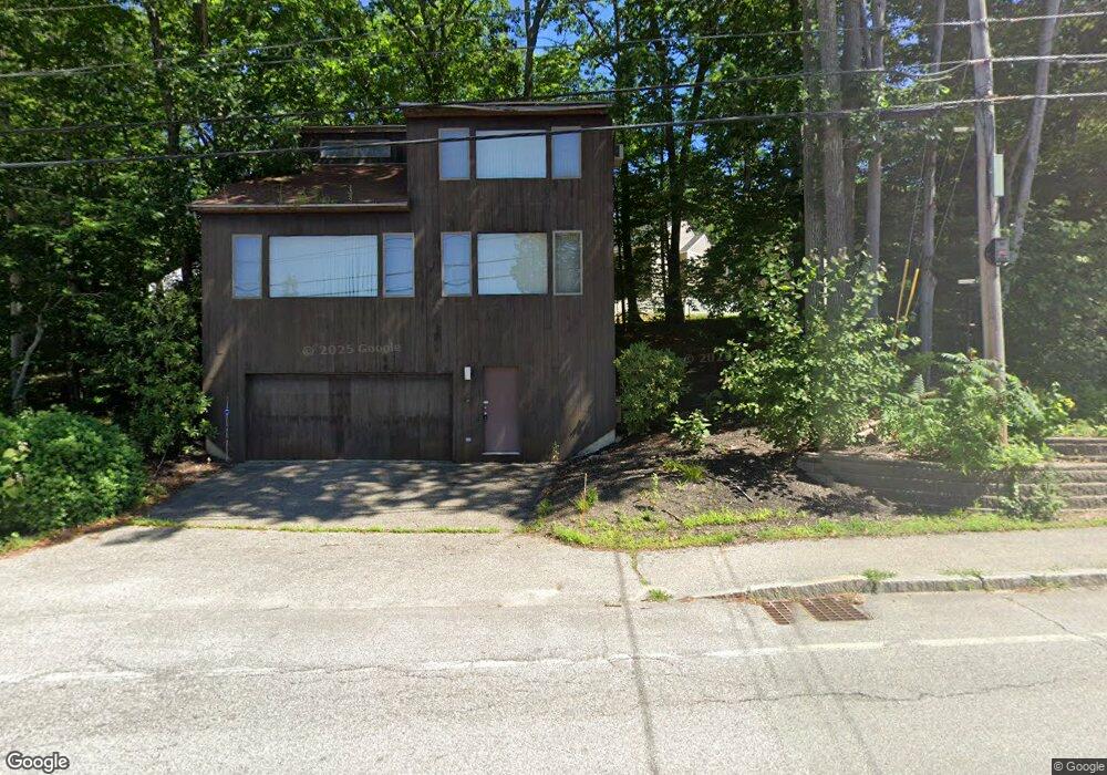 66 Pleasant St, Meredith, NH 03253 - photo 1