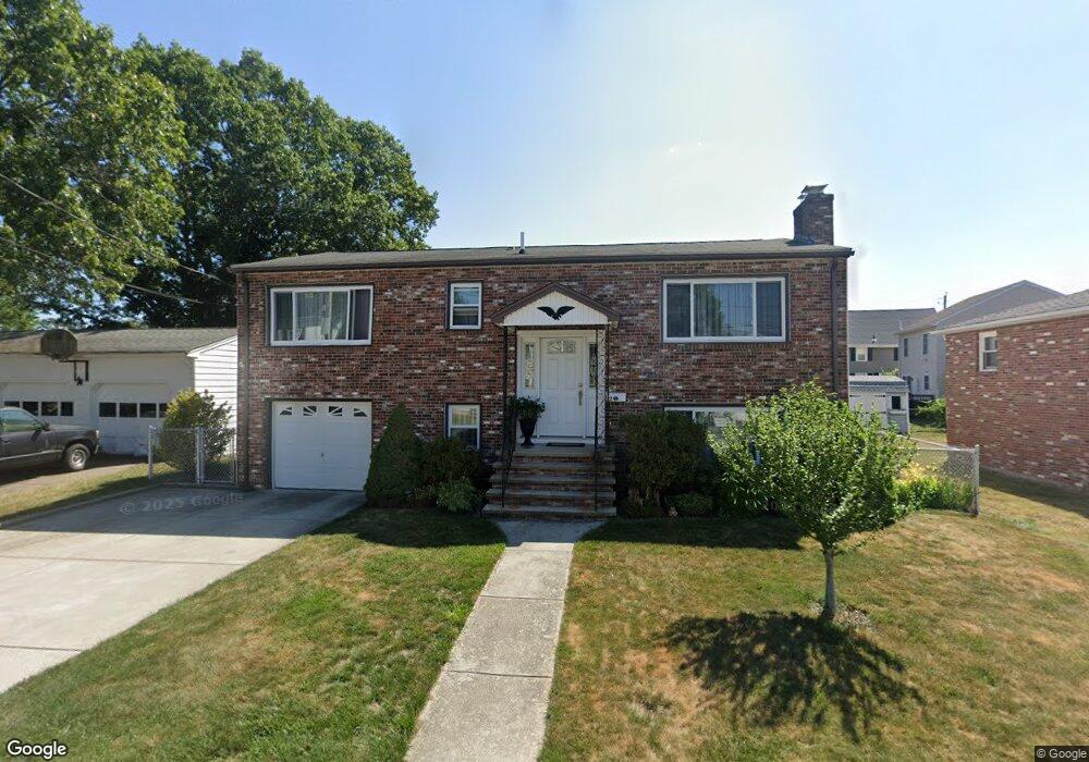 27 Deming St, Pawtucket, RI 02861 - photo 1