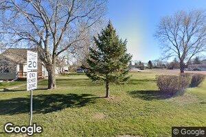 301 S Iowa Ave, Platte, SD 57369