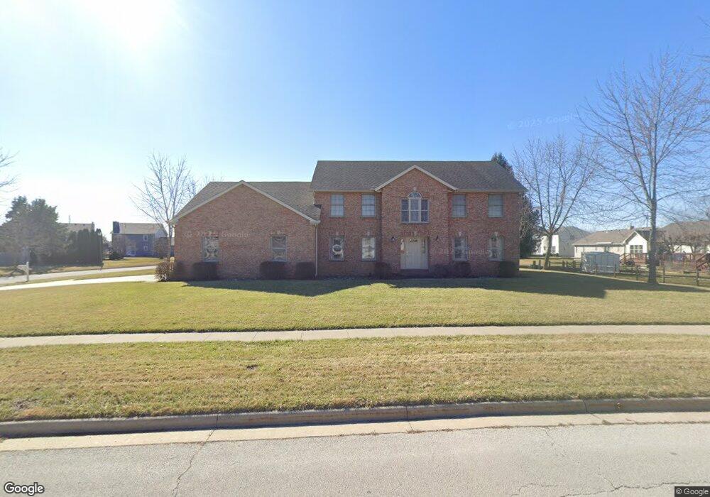 1520 Windermere Dr, Findlay, OH 45840 - photo 1