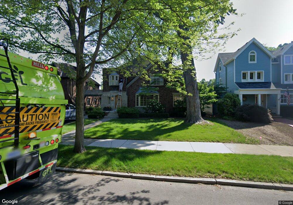1238 Harvard Rd, Grosse Pointe, MI 48230 - photo 1
