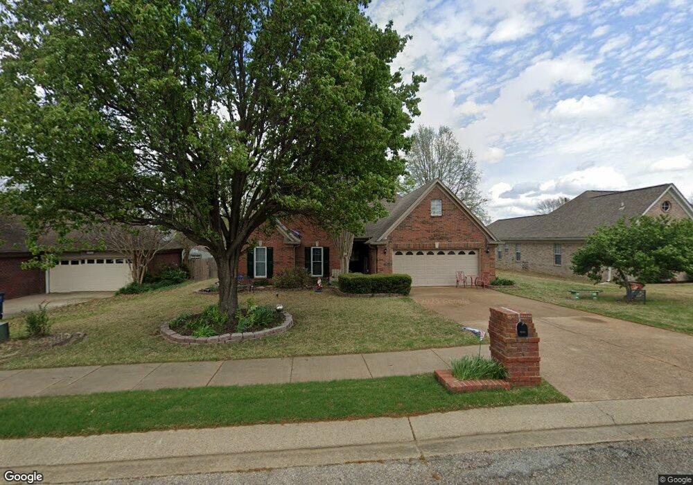 10034 Keely Dr, Olive Branch, MS 38654 - photo 1