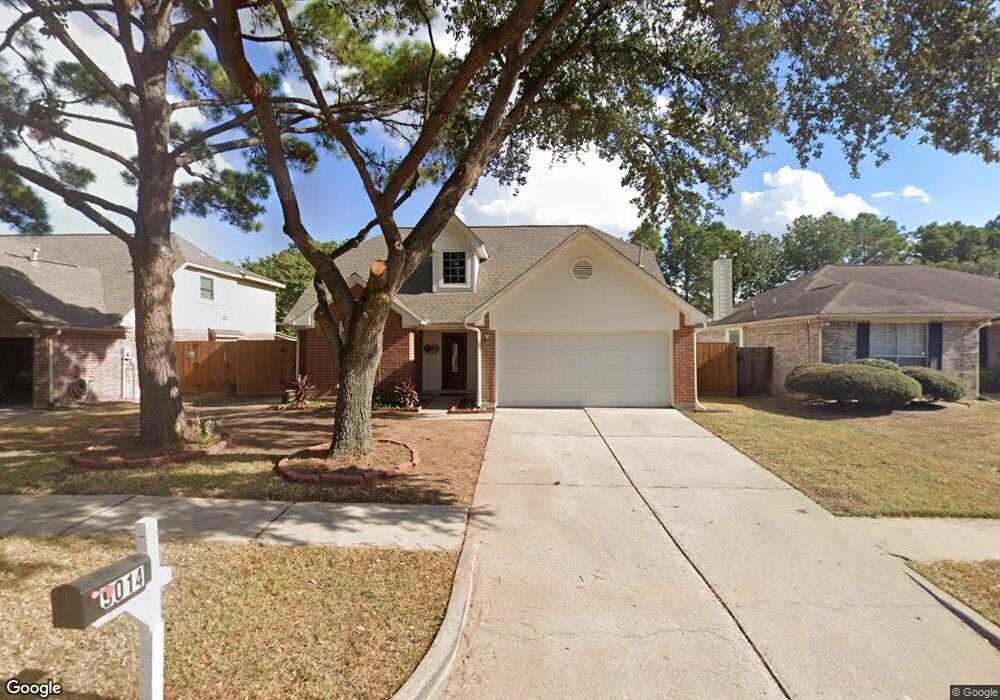 9014 Weyburn Grove Dr, Houston, TX 77088 - photo 1
