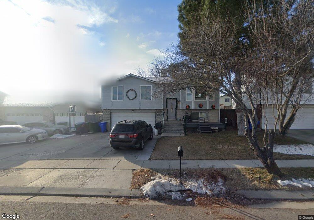 5485 W 6600 S unit 26, West Jordan, UT 84081 - photo 1