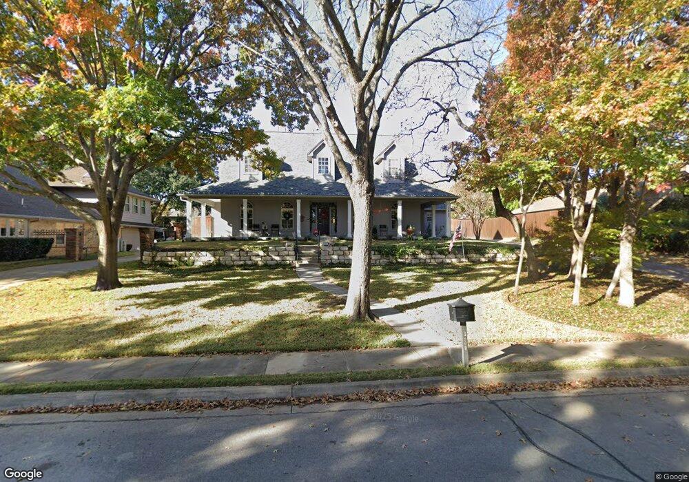 3809 Welwyn Way Dr, Bedford, TX 76021 - photo 1