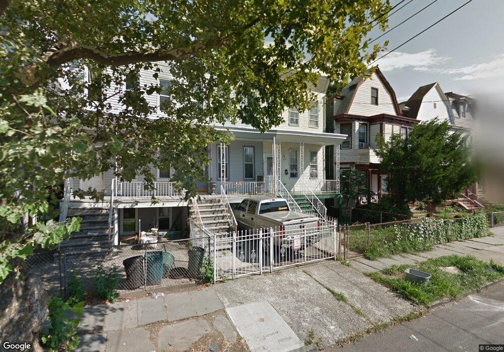 278 Princeton Ave unit 1 family, Jersey City, NJ 07305 - photo 1