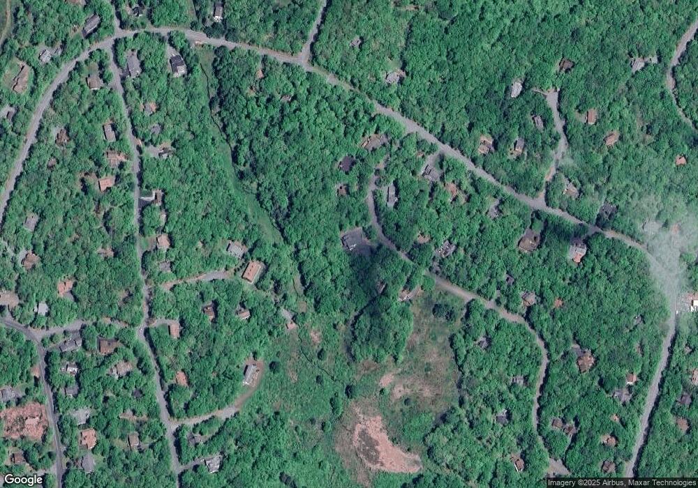 129 Buckboard Ln, Hawley, PA 18428 - photo 1