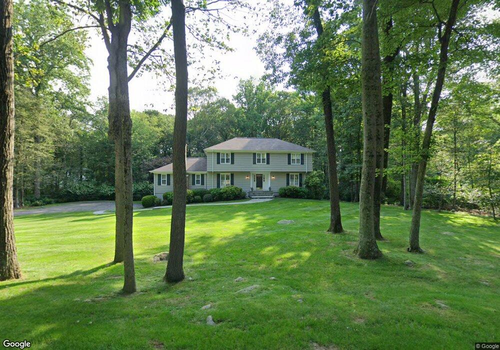 117 Kellogg Dr, Wilton, CT 06897 - photo 1