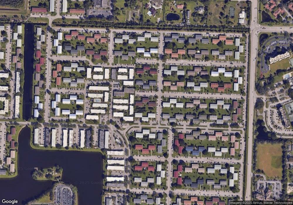 43 Coventry B unit 43, West Palm Beach, FL 33417 - photo 1