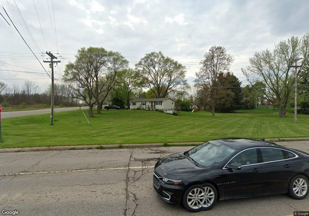 12568 Linden Rd, Linden, MI 48451 - photo 1