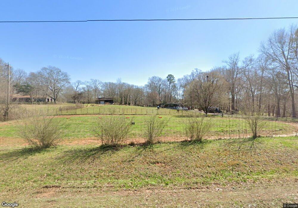 1057 Beaver Dam Rd, Hoschton, GA 30548 - photo 1