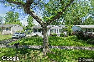 8 Englewood Ct, Ann Arbor, MI 48108