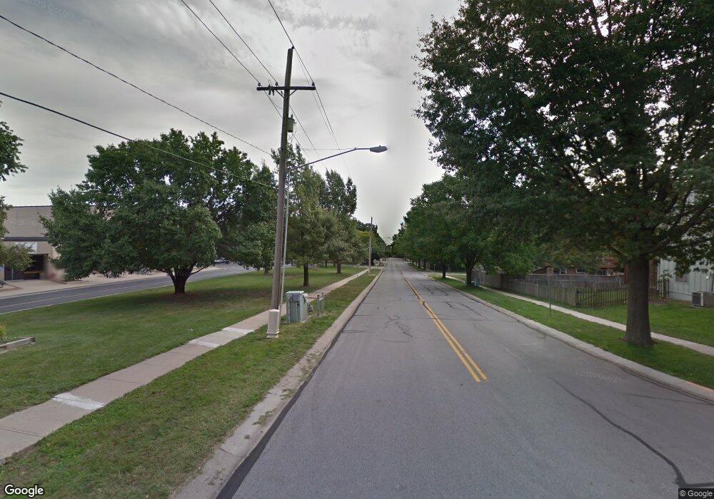 5725 Tomashaw St, Shawnee, KS 66217 - photo 1