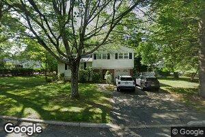 39 Ridge Rd, Cresskill, NJ 07626