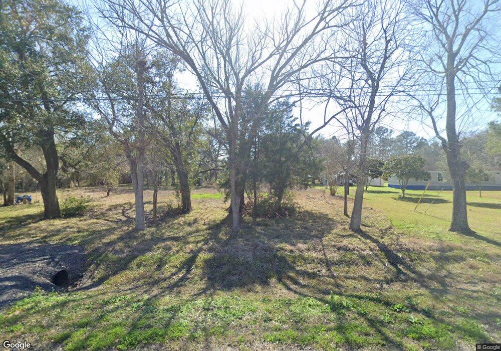 19101 Forest St, Alvin, TX 77511 - photo 1