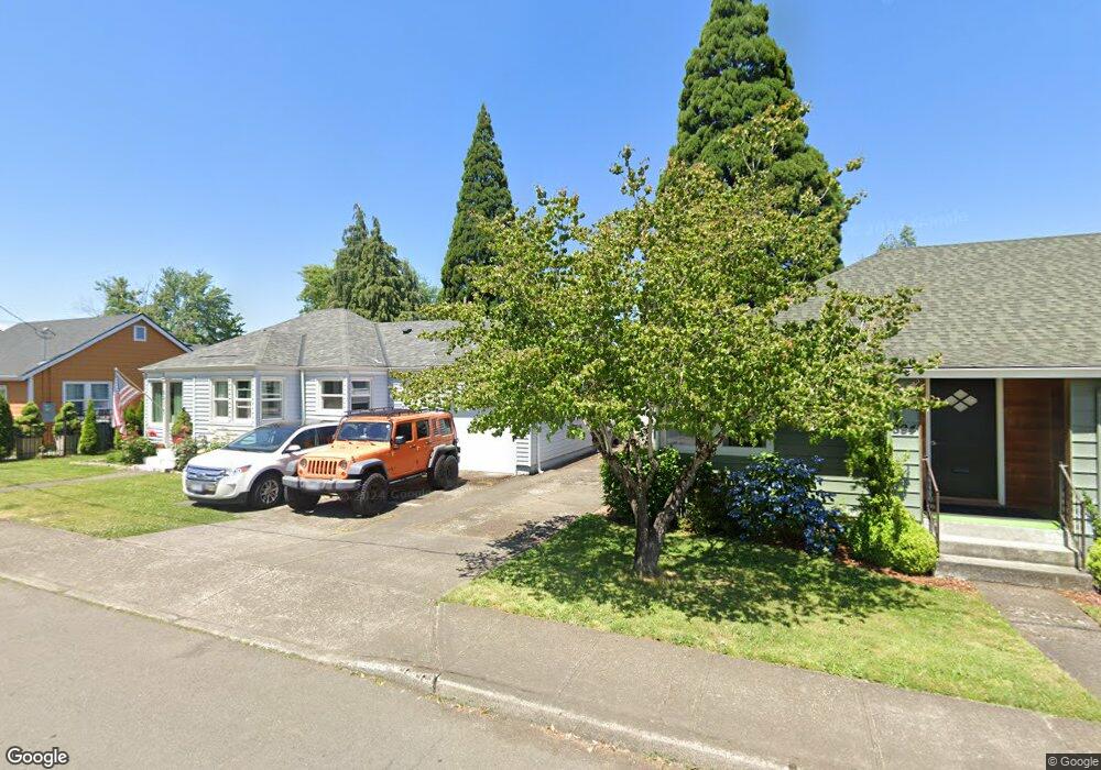 397 SW 1st A B C D Ave, Canby, OR 97013 - photo 1