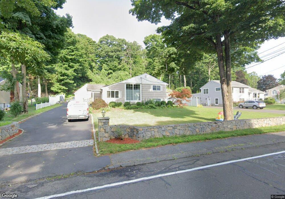 81 E Rocks Rd, Norwalk, CT 06851 - photo 1