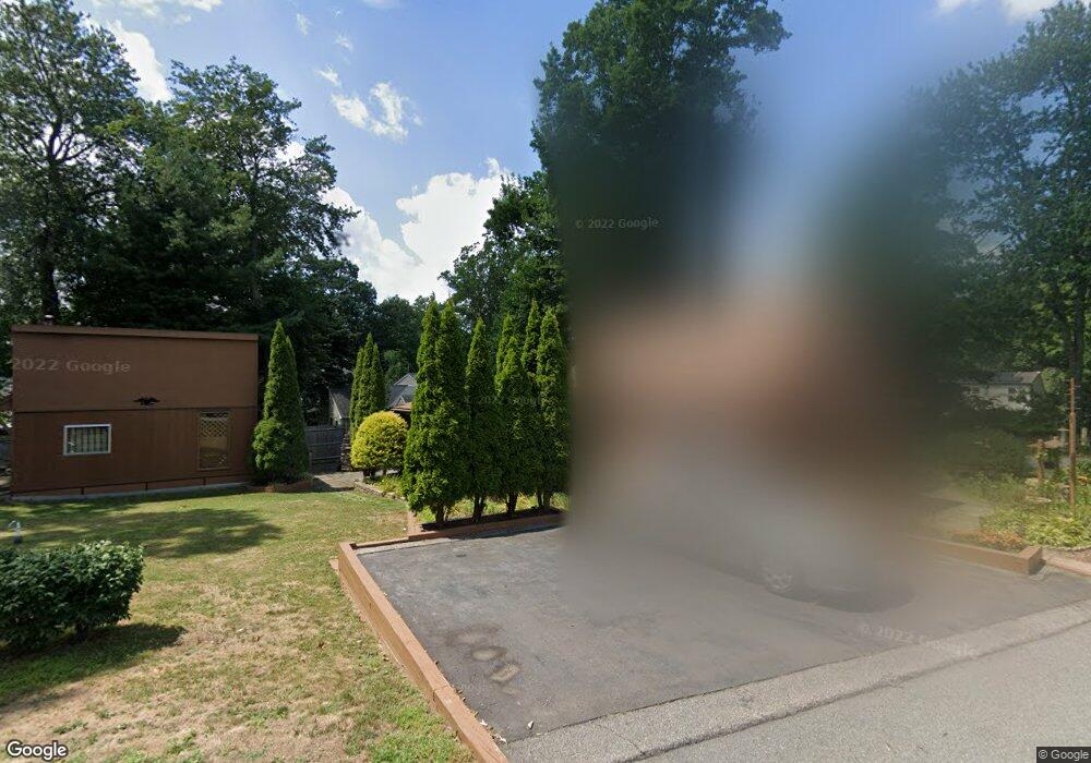 8 Emerson Rd, East Hampton, CT 06424 - photo 1