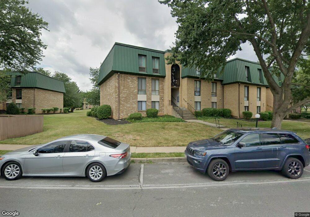 1018 Brinker Dr unit 102, Hagerstown, MD 21740 - photo 1