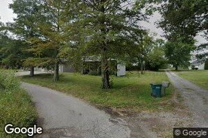 68 Vaughn St, Clay, KY 42404