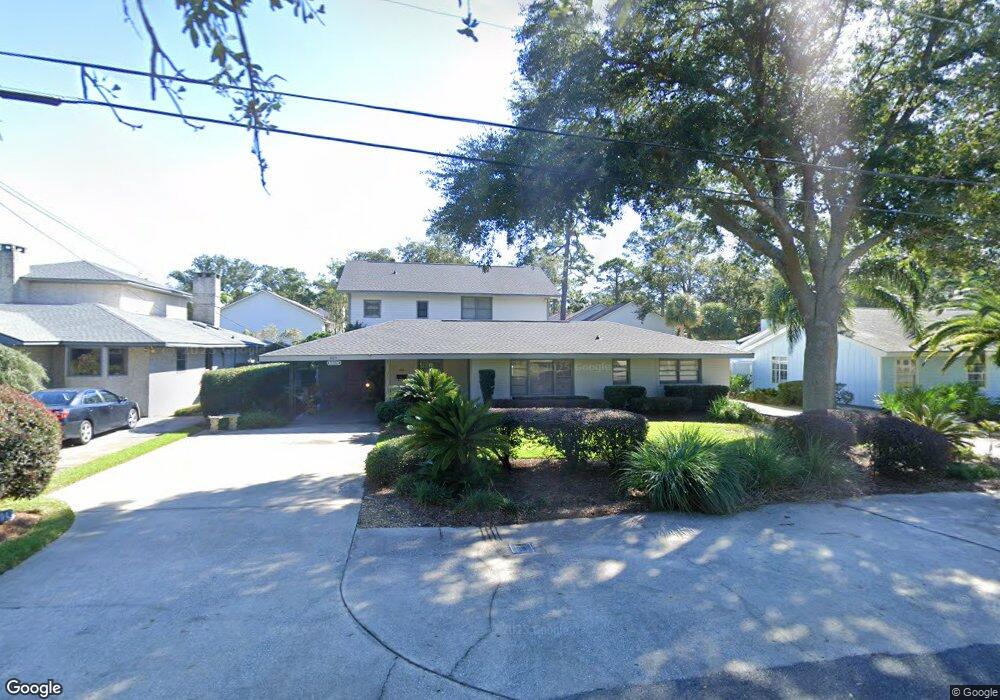 604 Bartow St, Saint Simons Island, GA 31522 - photo 1