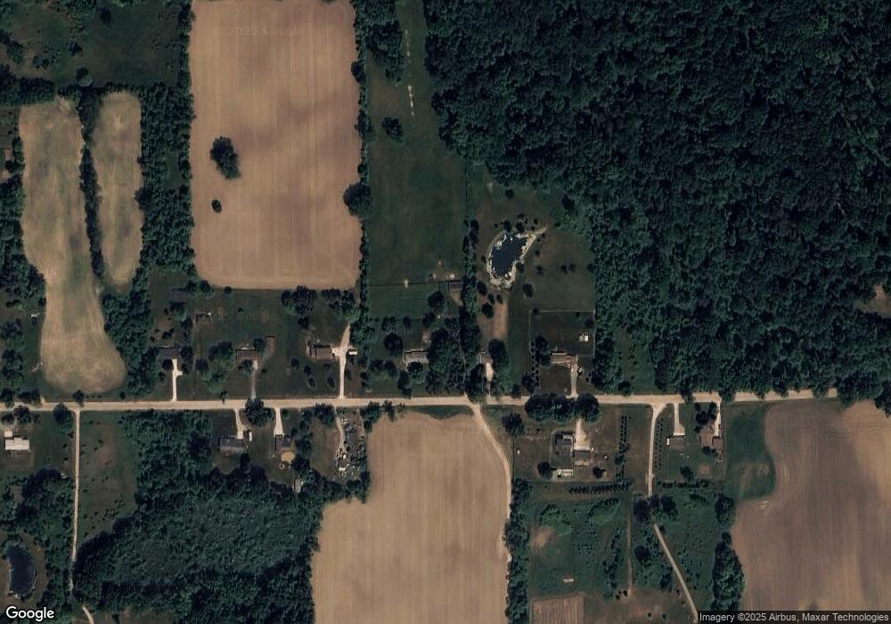 12161 E Carpenter Rd, Davison, MI 48423 - photo 1