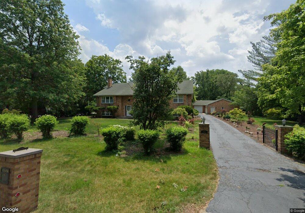 1070 E Hillside Rd, Naperville, IL 60540 - photo 1