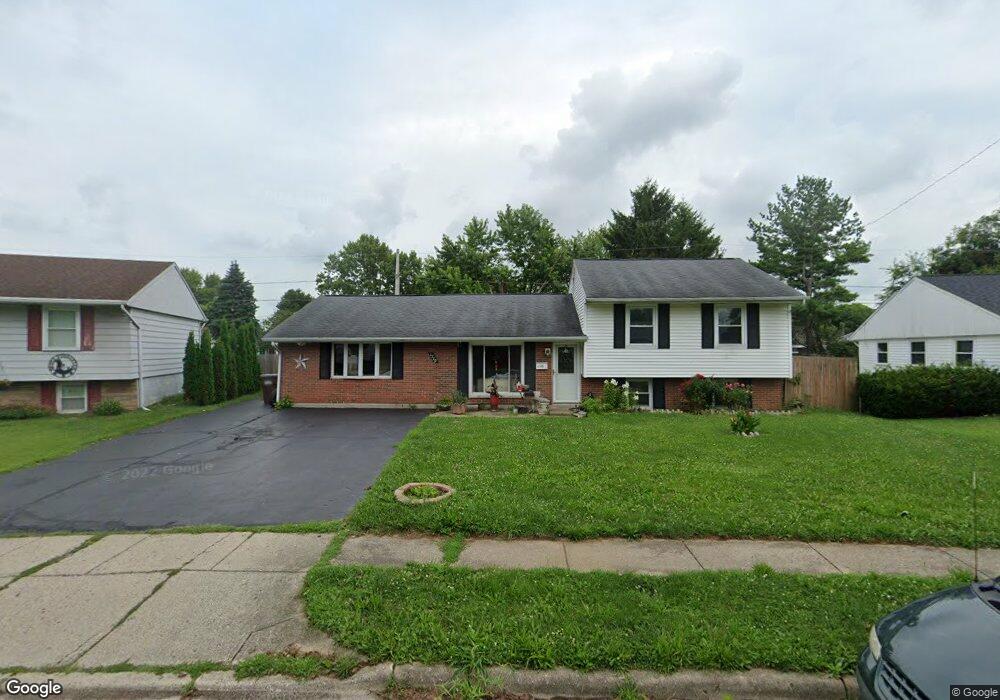 1779 Roxbury Dr, Xenia, OH 45385 - photo 1