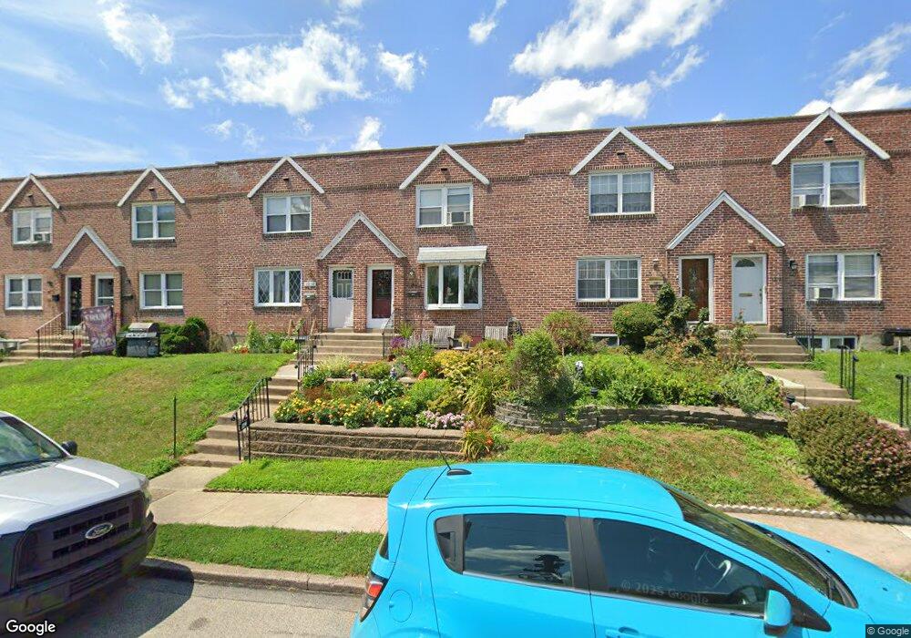 1214 E 10th St, Crum Lynne, PA 19022 - photo 1