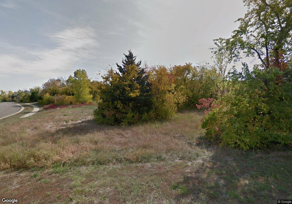 5727 SW 44th Ct, Topeka, KS 66610 - photo 1