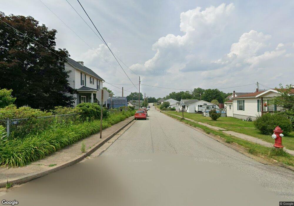 1409 Grant Ave, Latrobe, PA 15650 - photo 1