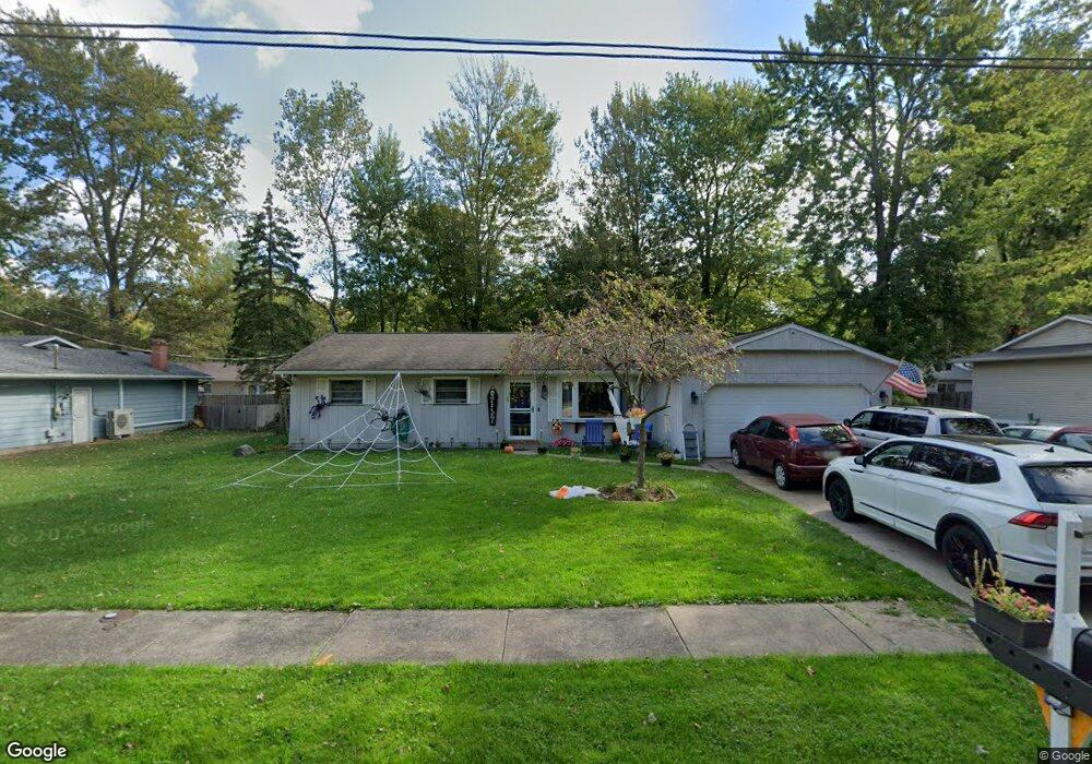 865 Pasadena Ave, Sheffield Lake, OH 44054 - photo 1