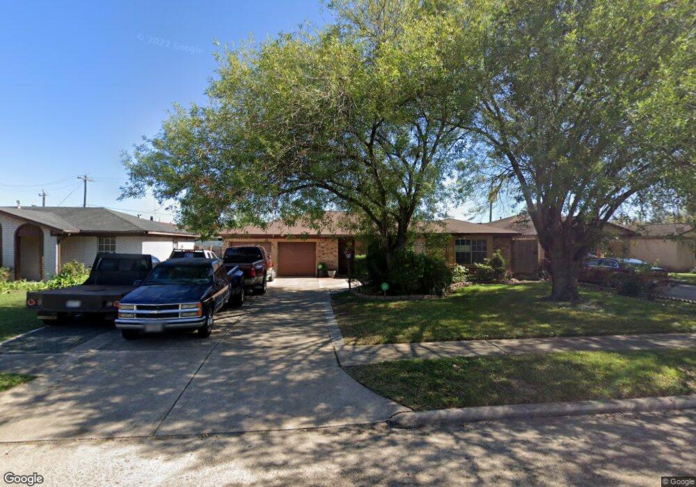 9006 Sunnywood Dr, Houston, TX 77088 - photo 1