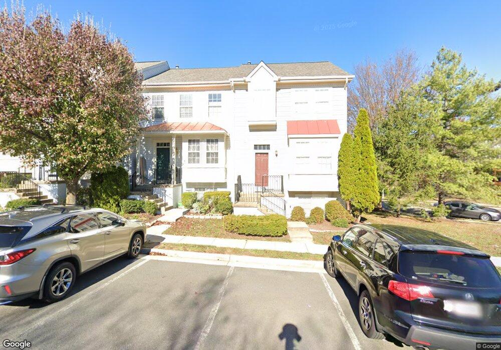 9218 Mccarty Rd, Lorton, VA 22079 - photo 1