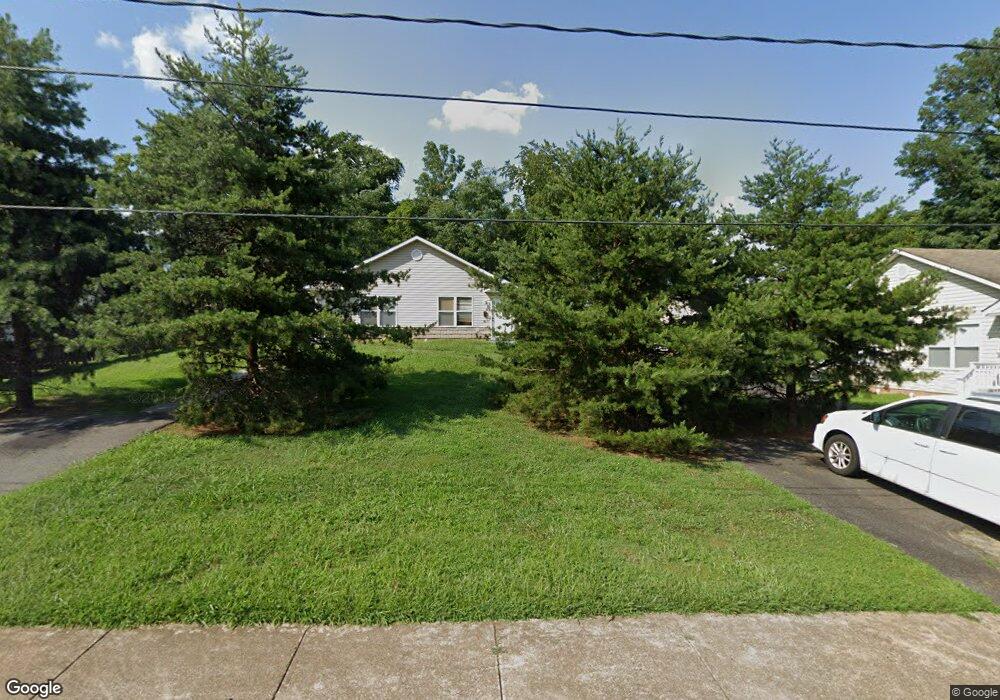 714 Pine St, Charlottesville, VA 22903 - photo 1