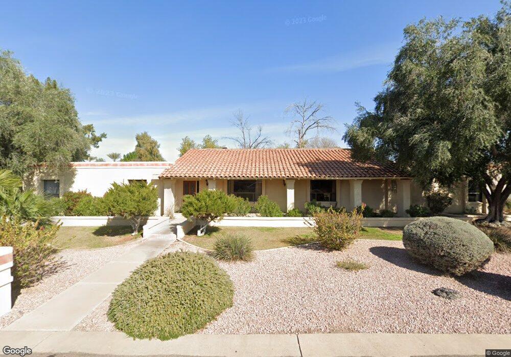 128 E Secretariat Dr, Tempe, AZ 85284 - photo 1