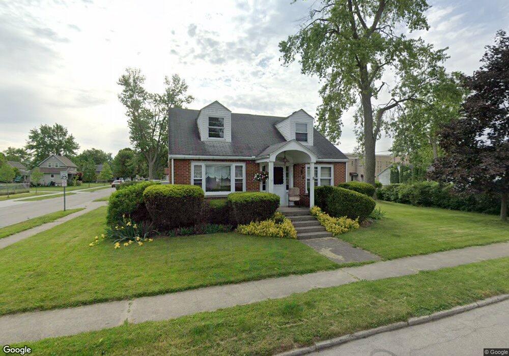 257 N Nappanee St, Nappanee, IN 46550 - photo 1