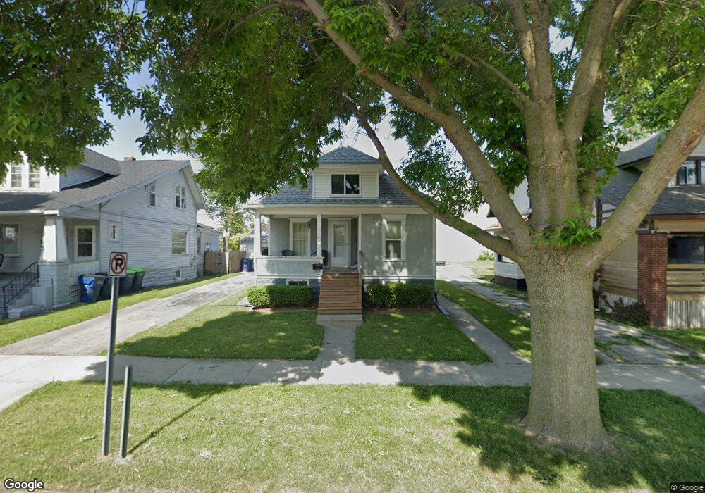 113 N Van Buren St, Bay City, MI 48708 - photo 1