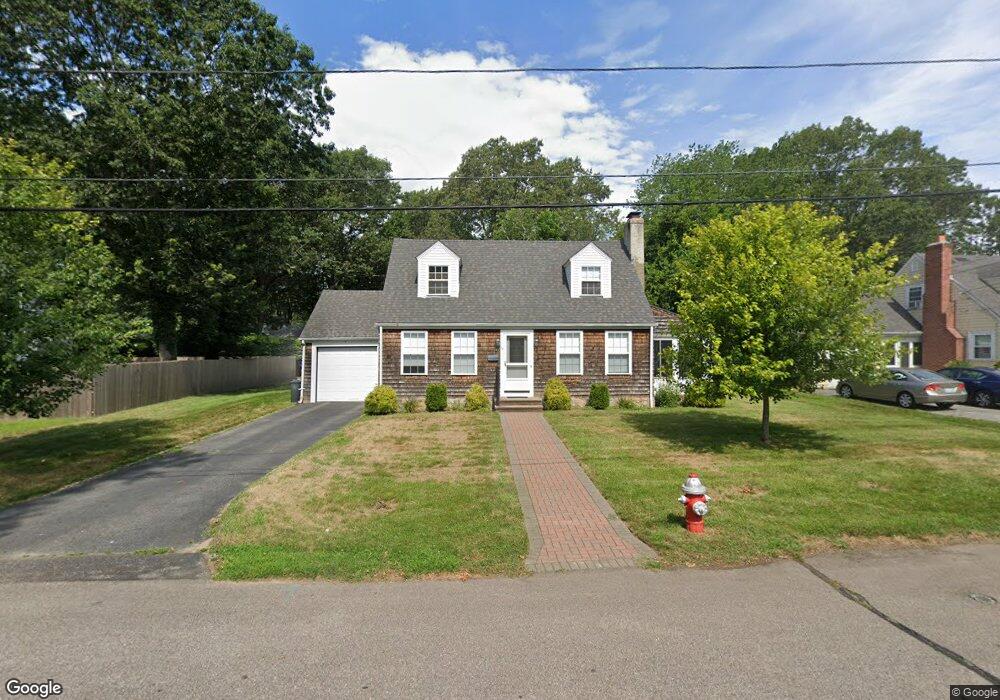 93 Circuit Dr, Warwick, RI 02889 - photo 1