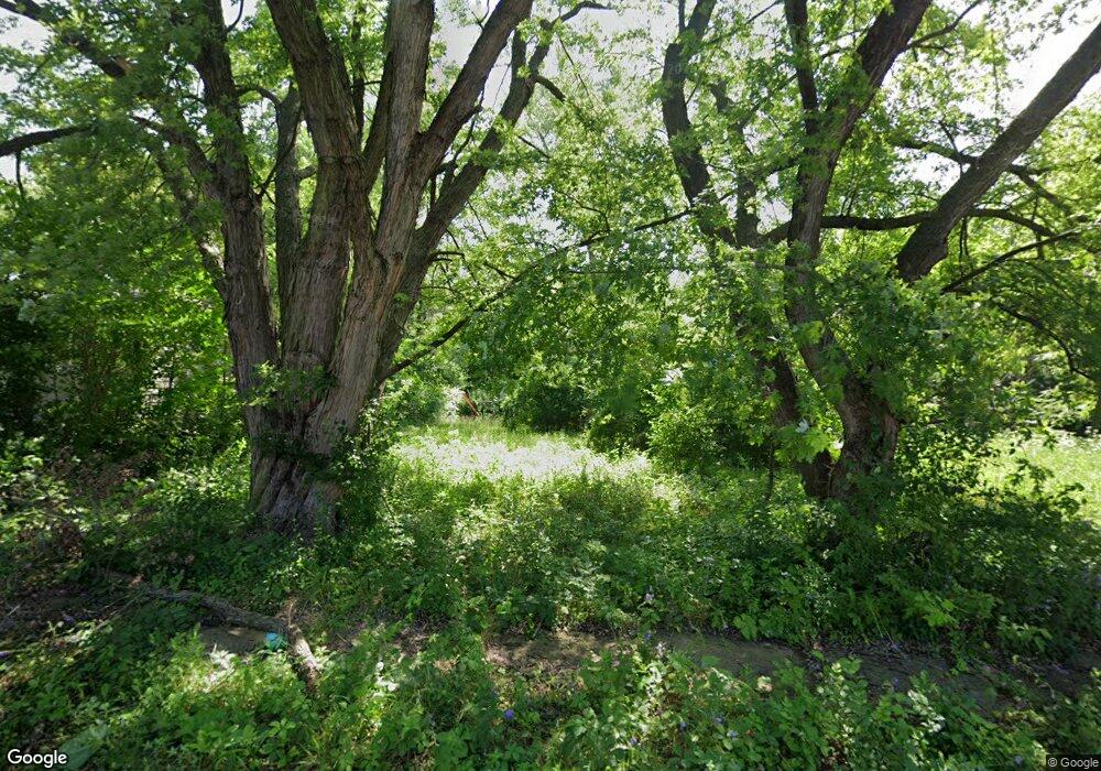 722 Columbus Ave, Albert Lea, MN 56007 - photo 1