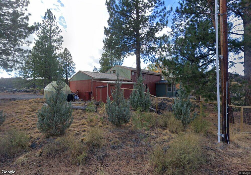 59645 Mohawk Cir, Bend, OR 97702 - photo 1