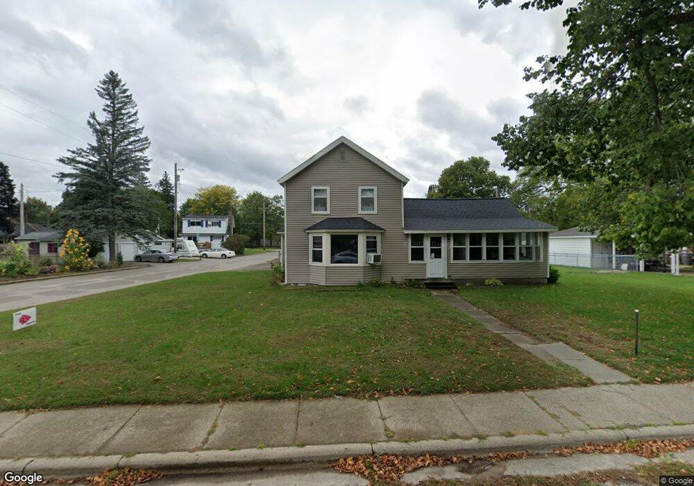 904 Riverside Dr, Lowell, MI 49331 - photo 1