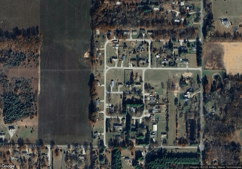 6820 E Oakwood Ave, Knox, IN 46534 - photo 1