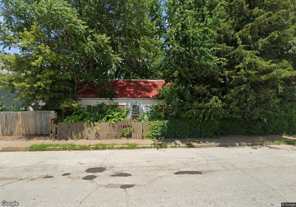 1030 W 2nd St, Davenport, IA 52802 - photo 1