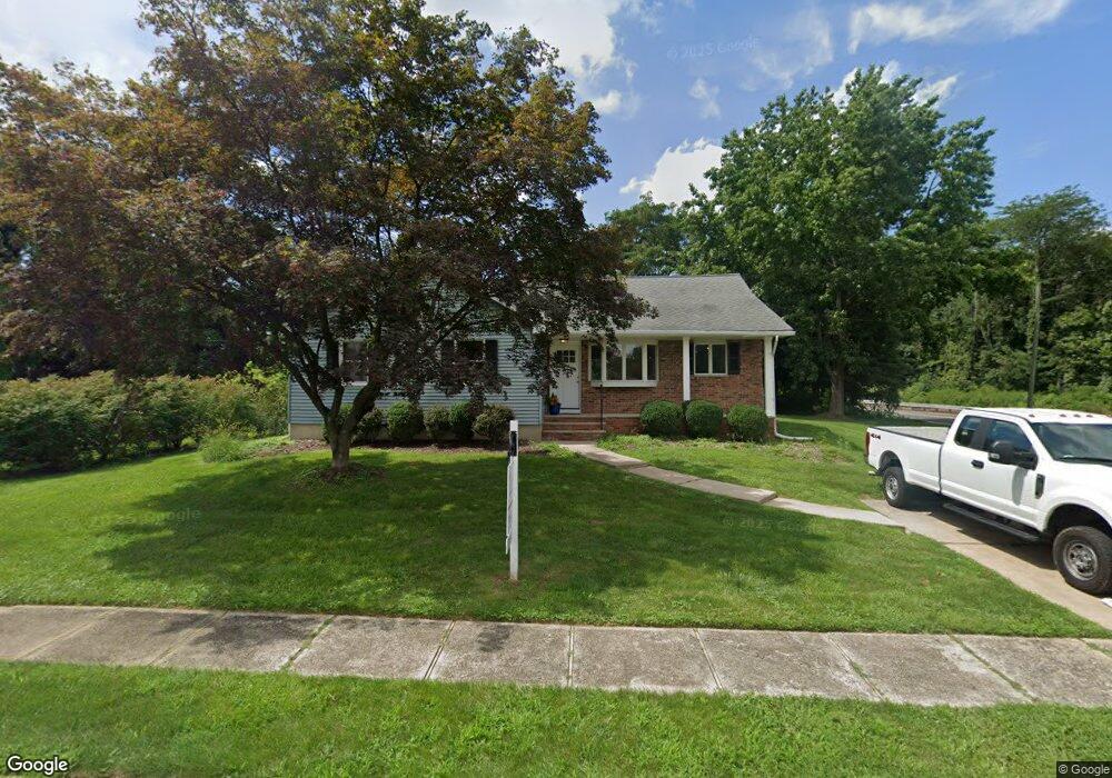 915 Dukes Pkwy, Manville, NJ 08835 - photo 1