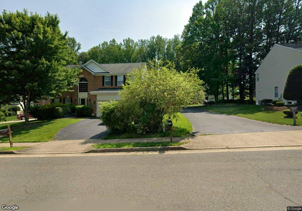 9211 Zachary Ct, Manassas Park, VA 20111 - photo 1