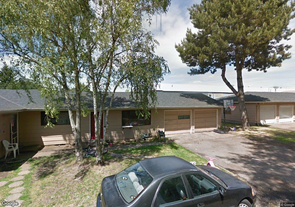 113 E 7th St, Newberg, OR 97132 - photo 1